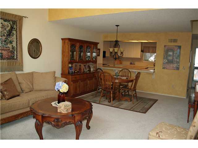 4560 Lambeth Ct, Carlsbad, CA 92010 photo 11