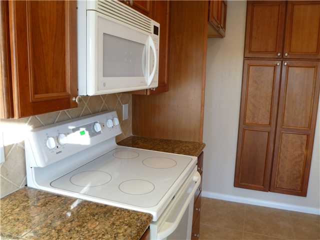 807 Yankee Point Way, Oceanside, CA 92058 photo 4