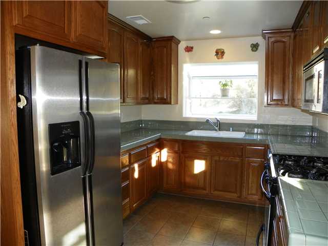 633 Silverbrook Dr, El Cajon, CA 92019 photo 6