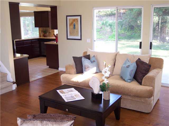 1621 Easter Pl, Escondido, CA 92029 photo 10