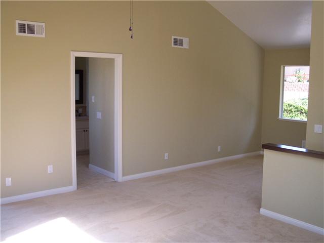 1621 Easter Pl, Escondido, CA 92029 photo 19