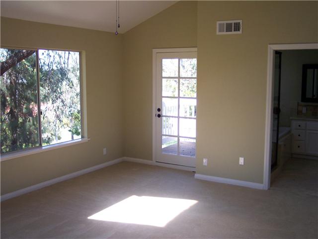 1621 Easter Pl, Escondido, CA 92029 photo 18