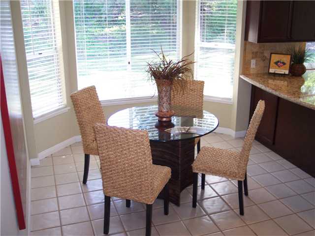 1621 Easter Pl, Escondido, CA 92029 photo 14