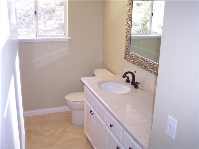1621 Easter Pl, Escondido, CA 92029 photo 21