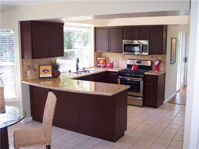 1621 Easter Pl, Escondido, CA 92029 photo 8