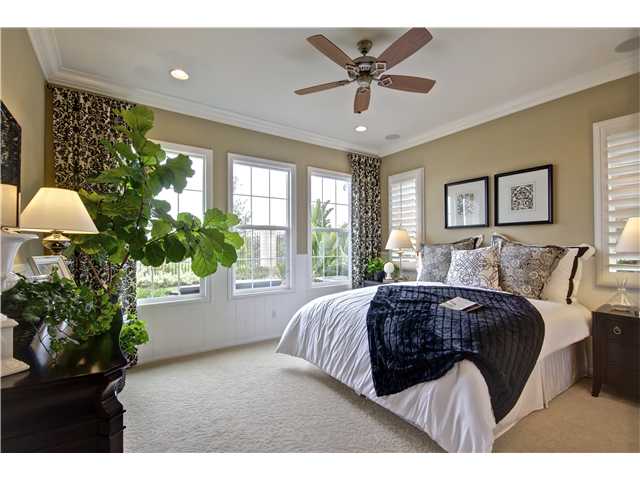1077 Breakaway Dr, Oceanside, CA 92057 photo 9