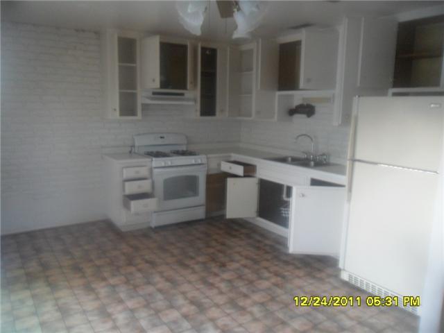 4087 Lake Blvd, Oceanside, CA 92056 photo 2