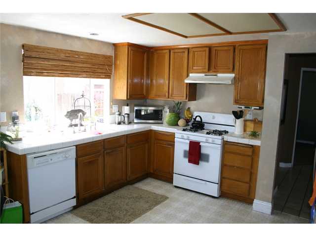 5111 Maplewood Cir, Oceanside, CA 92056 photo 7