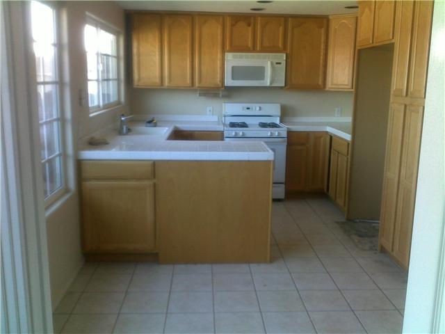 8626 Rumson Dr, Santee, CA 92071 photo 2