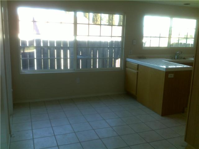 8626 Rumson Dr, Santee, CA 92071 photo 3