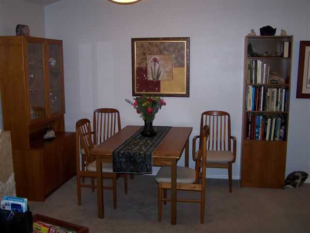 10386 Claudia Ln, Santee, CA 92071 photo 2
