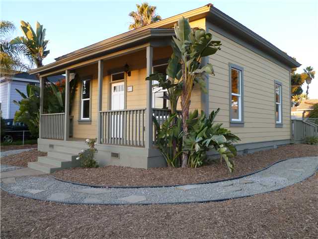 602 N Ditmar St, Oceanside, CA 92054 photo 2