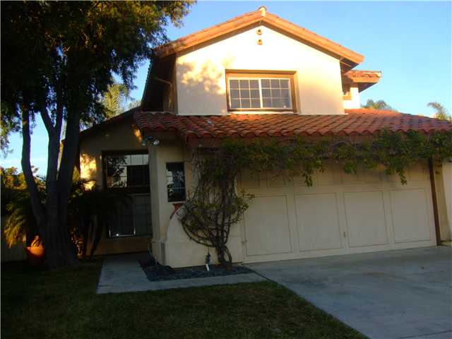 1729 Avenida Segovia St, Oceanside, CA 92056 photo 1