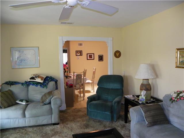 10041 Waynecrest Ln, Santee, CA 92071 photo 4