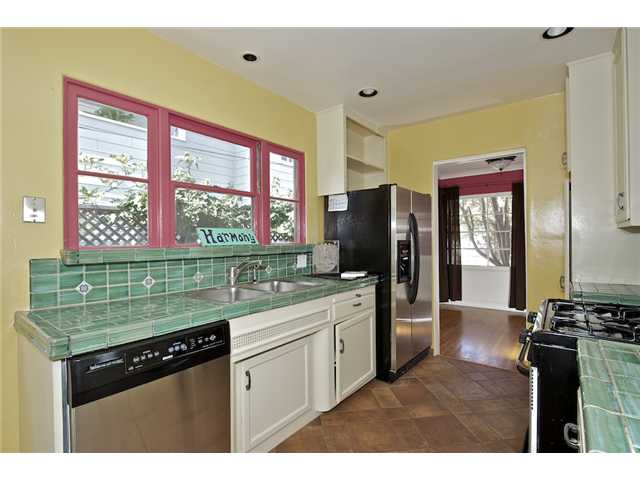 633 Rushville St, La Jolla, CA 92037 photo 9