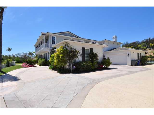 688 Caudor St, Encinitas, CA 92024 photo 2