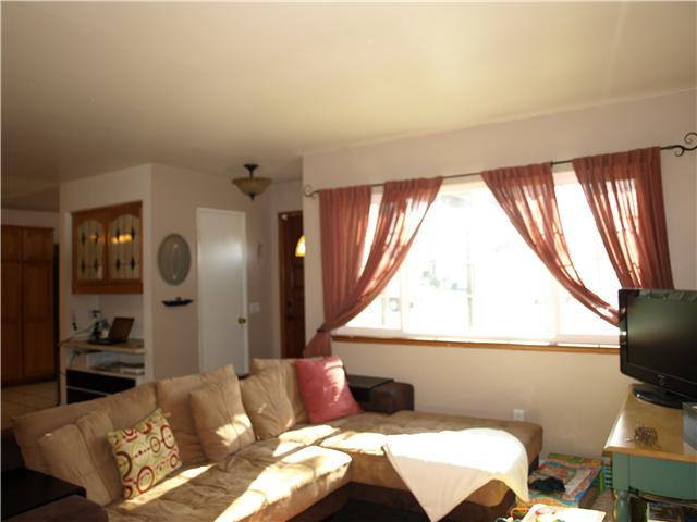 136 Harrison St, Oceanside, CA 92057 photo 2