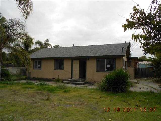 8735 Tyler St, Spring Valley, CA 91977 photo 1