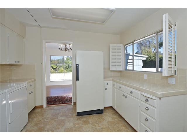 4595 Panorama Dr, La Mesa, CA 91941 photo 5