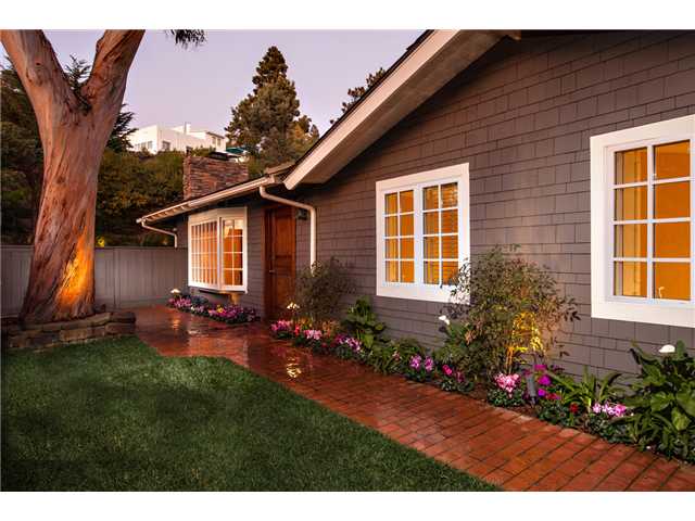 1237 Cuchara, Del Mar, CA 92014 photo 3