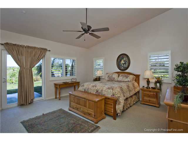 1677 Sycamore Way, Fallbrook, CA 92028 photo 10