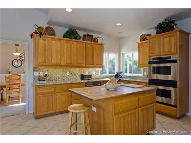 1677 Sycamore Way, Fallbrook, CA 92028 photo 8