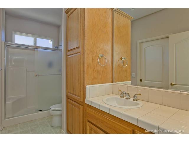 1677 Sycamore Way, Fallbrook, CA 92028 photo 19