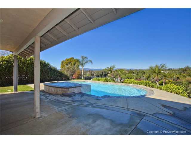 1677 Sycamore Way, Fallbrook, CA 92028 photo 20
