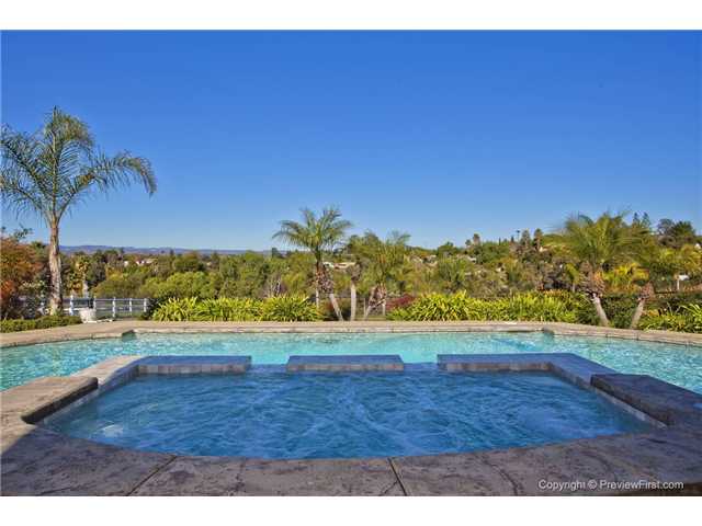 1677 Sycamore Way, Fallbrook, CA 92028 photo 21