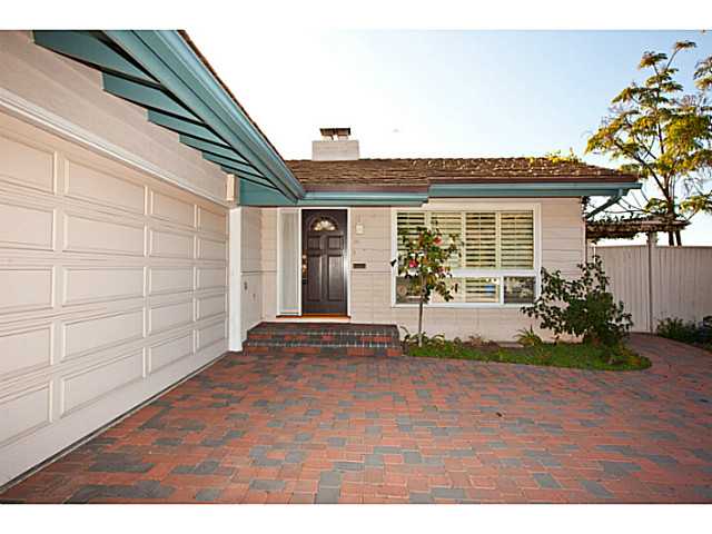 7977 Cinnabar Dr, La Mesa, CA 91941 photo 1