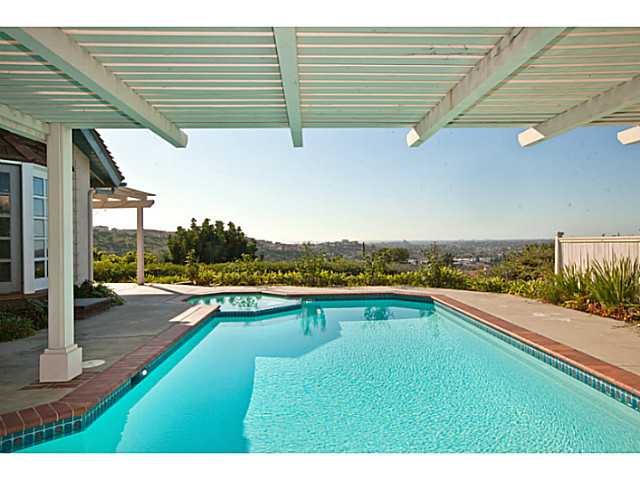 7977 Cinnabar Dr, La Mesa, CA 91941 photo 7