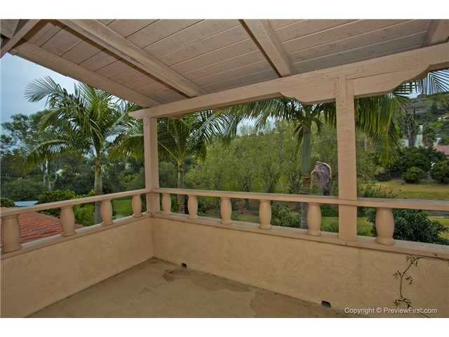 5021 Sleeping Indian Rd, Fallbrook, CA 92028 photo 11