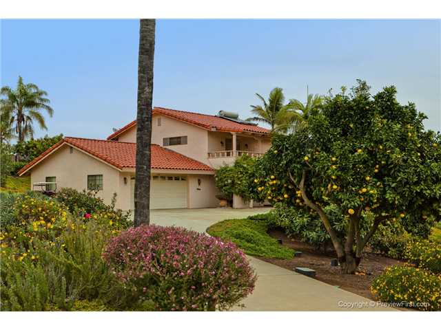 5021 Sleeping Indian Rd, Fallbrook, CA 92028 photo 2