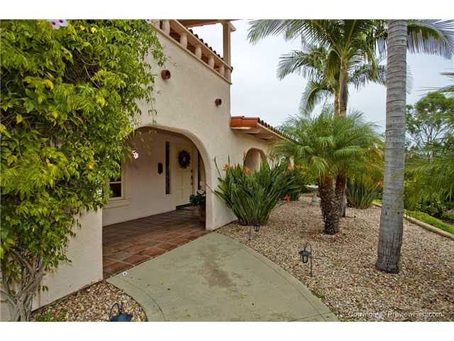 5021 Sleeping Indian Rd, Fallbrook, CA 92028 photo 3