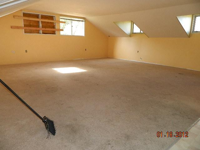 2464 E Mission Rd, Fallbrook, CA 92028 photo 9
