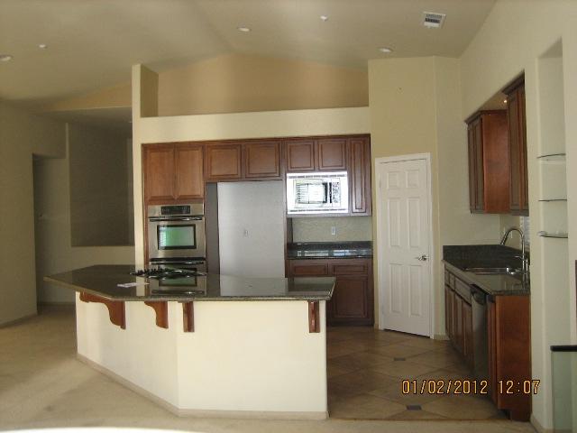 9707 Apple St, Spring Valley, CA 91977 photo 11