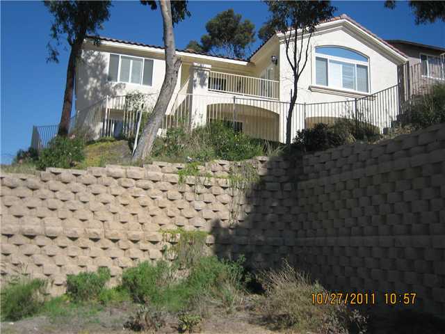 9707 Apple St, Spring Valley, CA 91977 photo 3