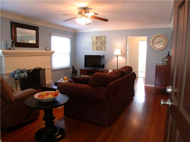 4290 Bancroft Dr, La Mesa, CA 91941 photo 4