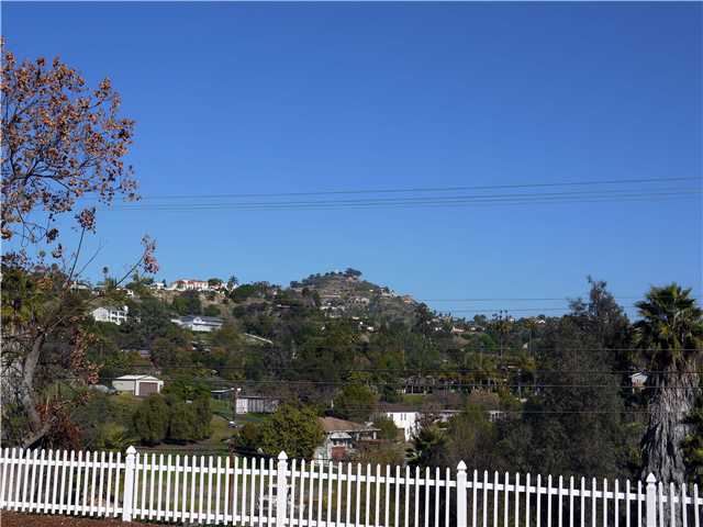 4290 Bancroft Dr, La Mesa, CA 91941 photo 3