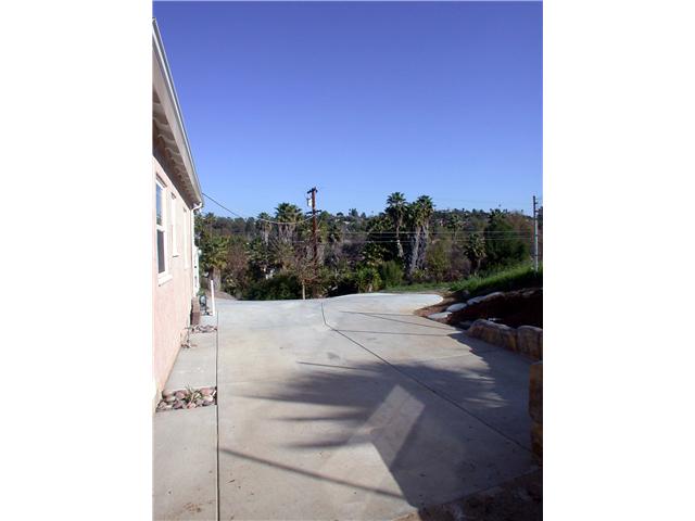 4290 Bancroft Dr, La Mesa, CA 91941 photo 20