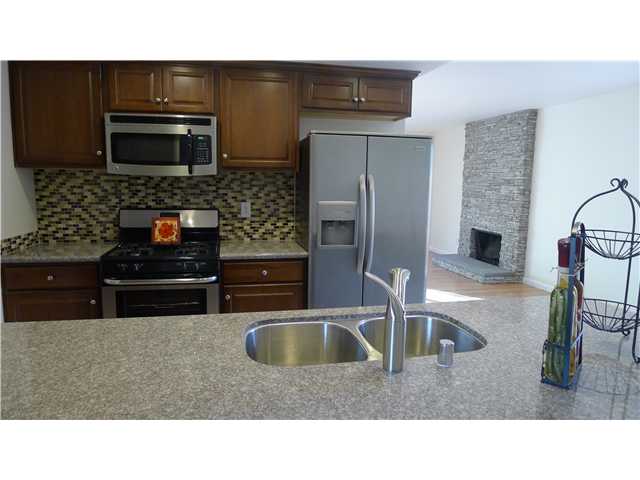 9729 Roe Dr, Santee, CA 92071 photo 4