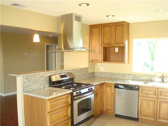 9915 Halberns Blvd, Santee, CA 92071 photo 4