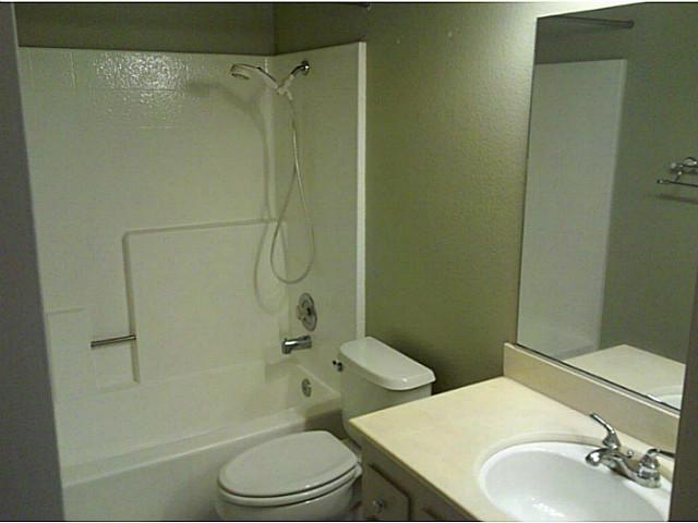 4559 Lambeth Ct, Carlsbad, CA 92010 photo 14