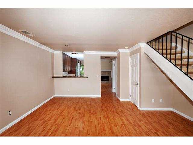 6895 Carnation Dr, Carlsbad, CA 92011 photo 3