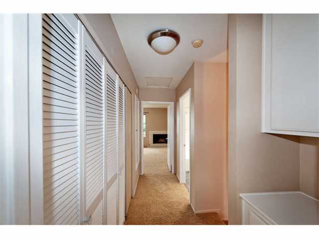 6895 Carnation Dr, Carlsbad, CA 92011 photo 8