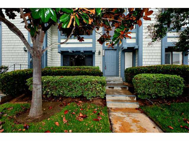 6895 Carnation Dr, Carlsbad, CA 92011 photo 2