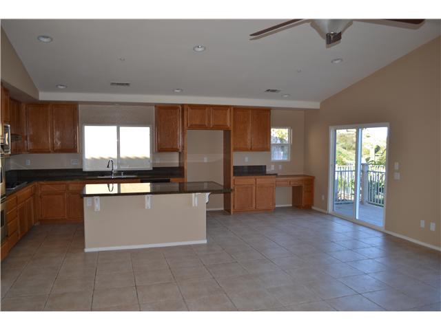 10129 Destiny Mountain Ct, Spring Valley, CA 91978 photo 6