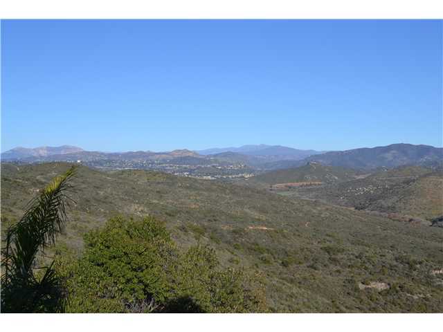 10129 Destiny Mountain Ct, Spring Valley, CA 91978 photo 14