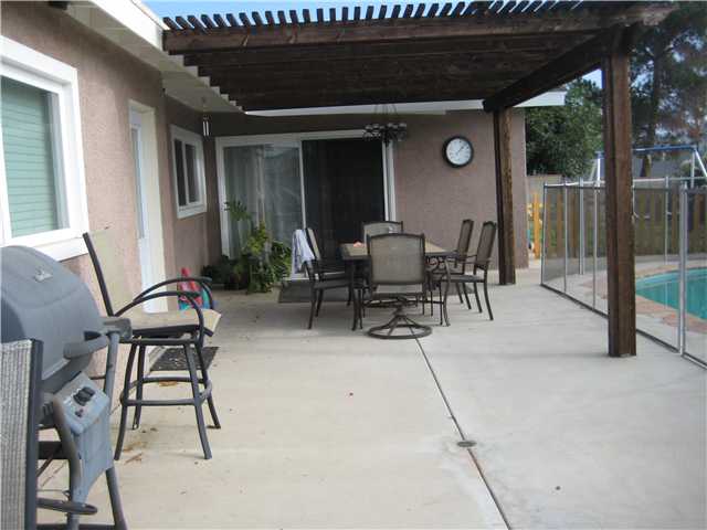 9423 Saint Andrews Dr, Santee, CA 92071 photo 7