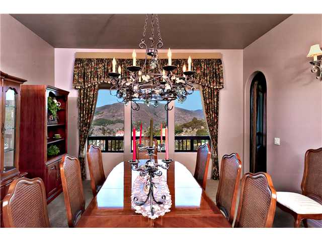 1559 Zutano Ln, Fallbrook, CA 92028 photo 6